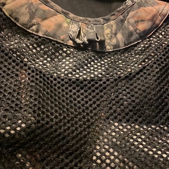 Quail Unlimited Dove Hunter Camo bird hunting vest. XL - Picture 8 of 8